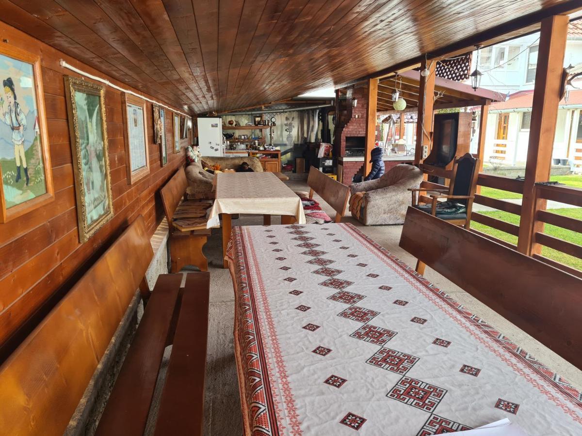Cazare Turism Prislop Haţeg Exterior foto